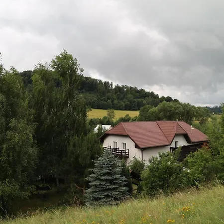 Εξοχικό σπίτι Stara Szkola W Romanowie Oldrzychowice Klodzkie