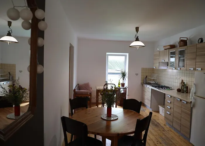 Stara Szkola W Romanowie Casa rural Oldrzychowice Klodzkie