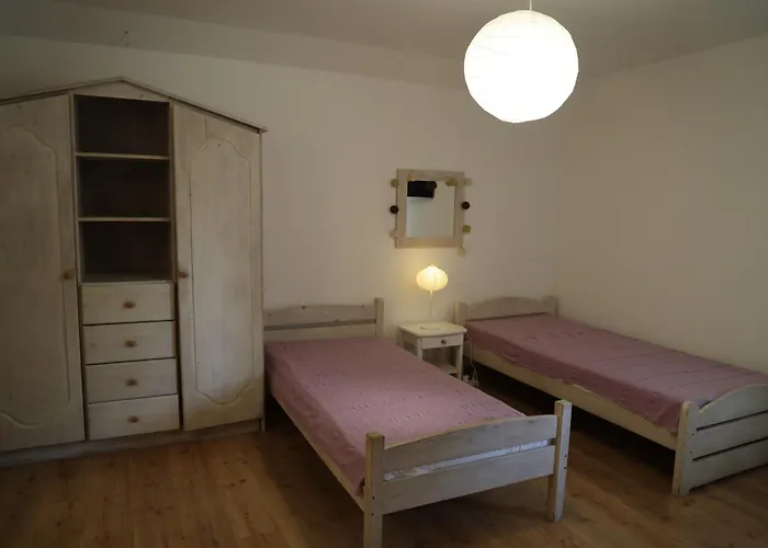 Stara Szkola W Romanowie